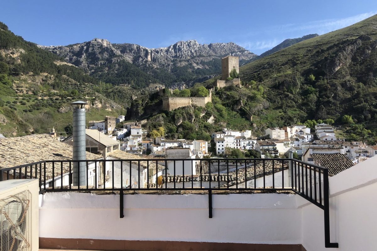 Apartamentos Cazorla Centro
