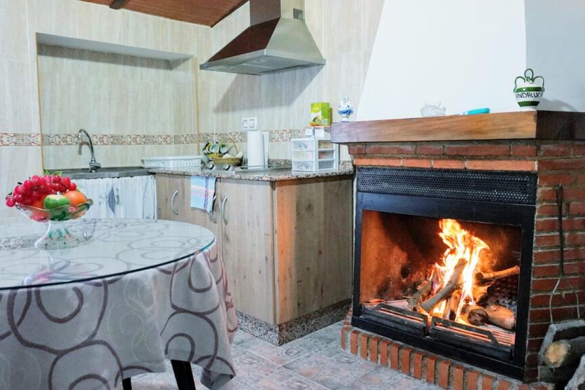 Alojamiento Balcón Al Cerezuelo